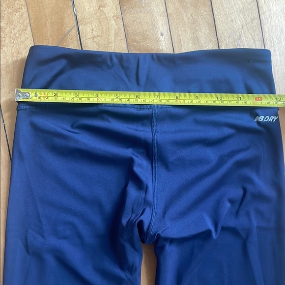 New Balance Navy Leggings - Picture 5 of 7